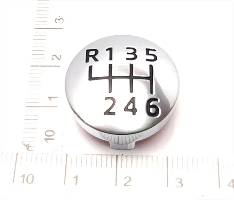チエンジ レバー ノブのカバーのみ N243-46-032 マツダ純正部品 1