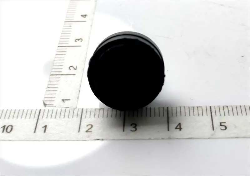 ラジエータドレンプラグのみ Nf01-15-203 マツダ純正部品 1
