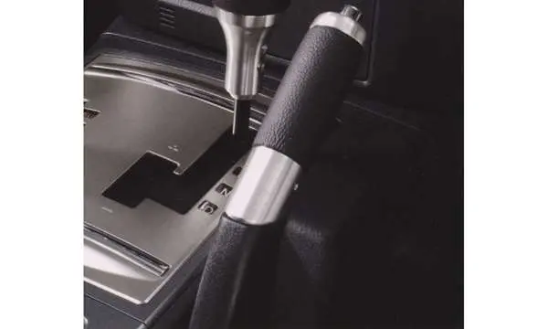 『パジェロ』 純正 V98w V97w V93w 革巻シフトノブ サイドブレーキレバーグリップ パーツ 三菱純正部品 本革巻き 皮巻き レザー Pajero オプション アクセサリー 用品 1