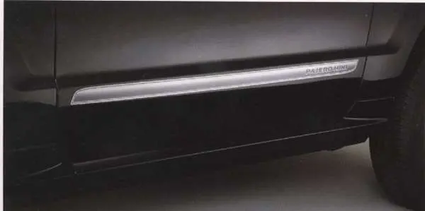 『パジェロミニ』 純正 H58a H53a サイドストライプモール（メッキ調） パーツ 三菱純正部品 Pajero オプション アクセサリー 用品 1