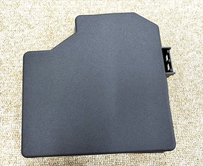 リレーブロックカバーuprno.1のみ Su003-02433 86 Grmn用 トヨタ純正部品 M133m 1
