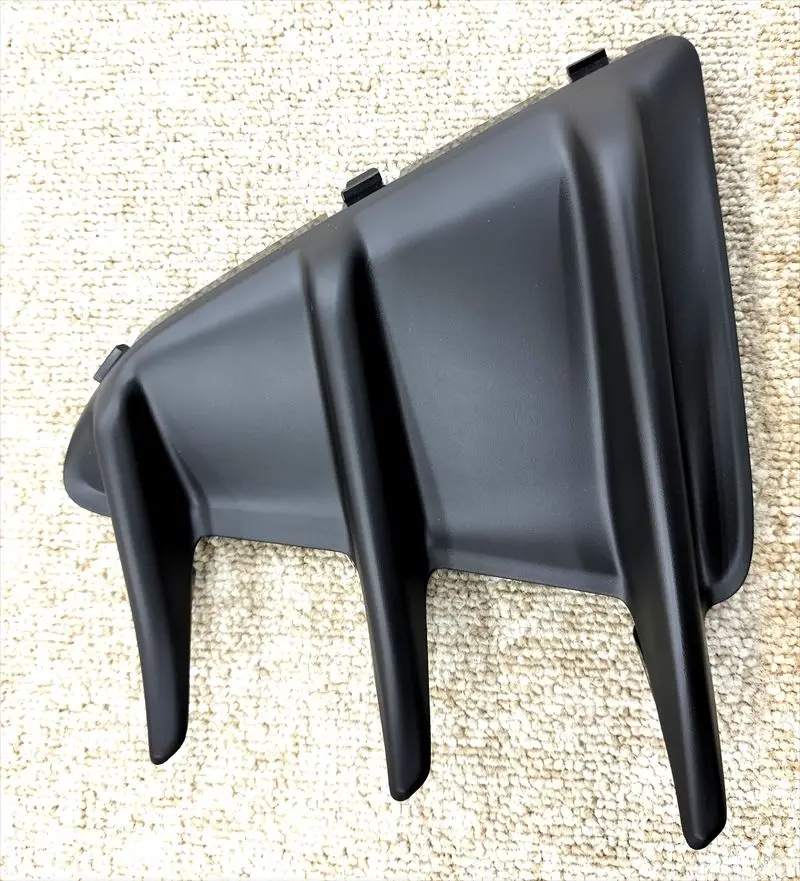 フロントバンパホールカバーｒｈのみ Su003-06840 86用 トヨタ純正部品 M65m 1
