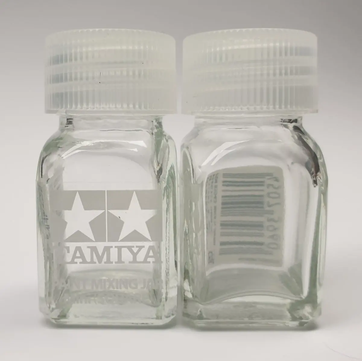 Tamiya Paint Mixing Jar Mini 10Ml Square 81043 1