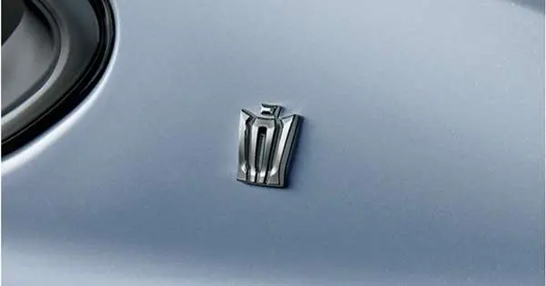 『クラウン』 純正 Gws224 Azsh20 Azsh21 Ars220 ピラーエンブレム パーツ トヨタ純正部品 ドレスアップ ワンポイント オプション アクセサリー 用品 1