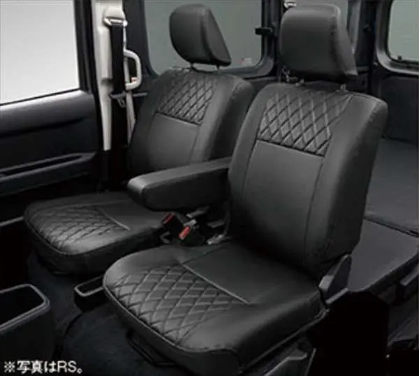 『アトレー』 純正 S700 S710 本革風フロントシートカバー（アトレー用） ※フロントのみ。リヤ別売。 パーツ ダイハツ純正部品 座席カバー 汚れ シート保護 オプション アクセサリー 用品 1