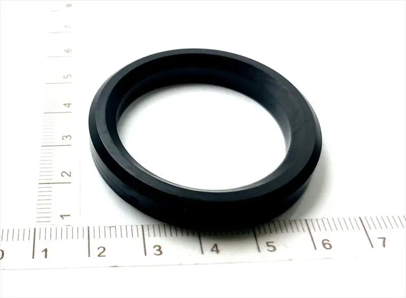 Ｍｐｖ用 オイルフイラーキャップのガスケットのみ Zj01-10-252 Gf-Lwew マツダ純正部品 1